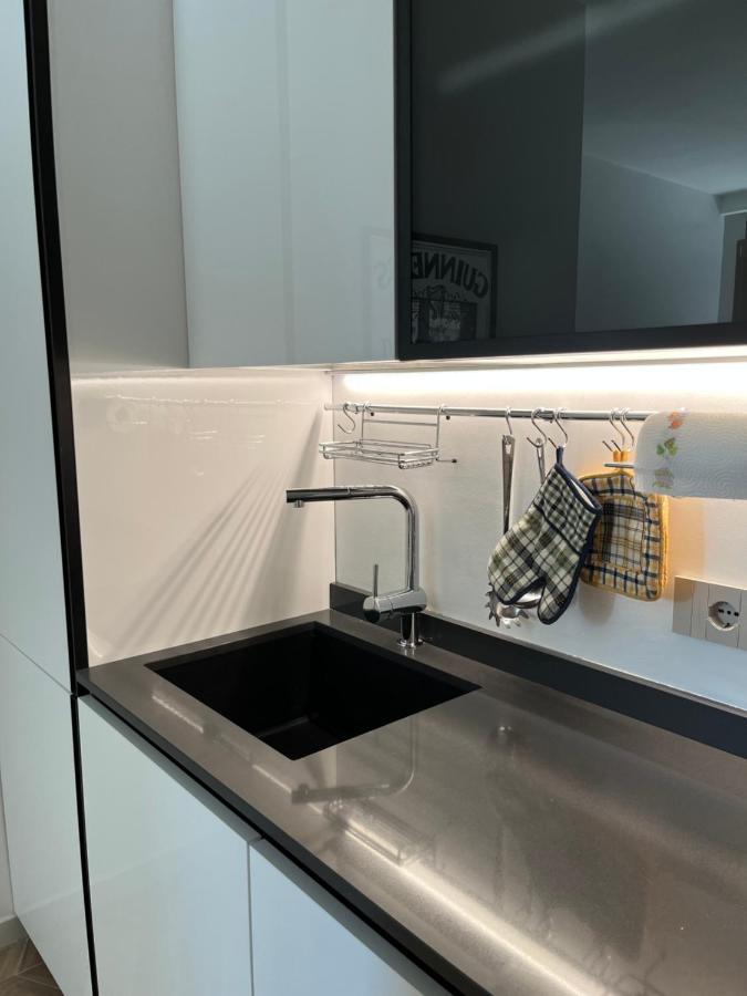 Trastevere Cozy Apartment Рим Екстер'єр фото